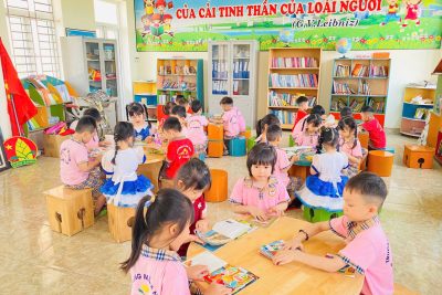 MỘT SỐ HÌNH ẢNH CÁC BÉ KHỔI 5-6 TUỔI TRƯỜNG MẦM NON MỸ THẮNG THAM QUAN TRẢI NGHIỆM TRƯỜNG TIỂU HỌC